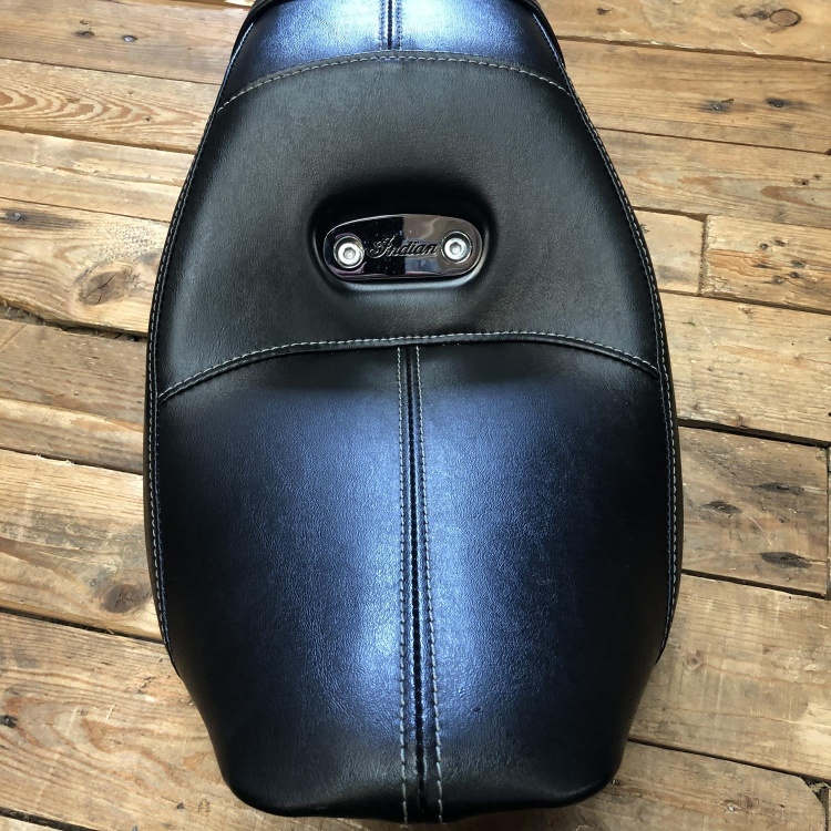 Indian Scout / Scout Sixty Sport Seat - black